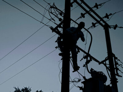 news: Power Blackout Prompts States of Emergency in Spain, Portugal
